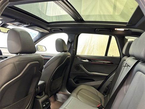 Used 2018 BMW X1 xDrive28i w/ Convenience Package image 14