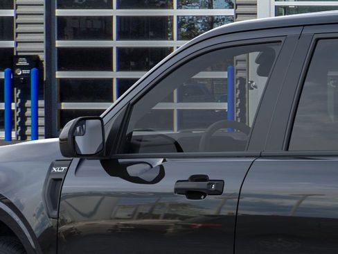 New 2025 Ford Maverick XLT w/ XLT Luxury Package image 21