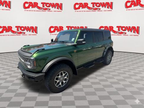 Used 2024 Ford Bronco Badlands AWD/4WD image 4
