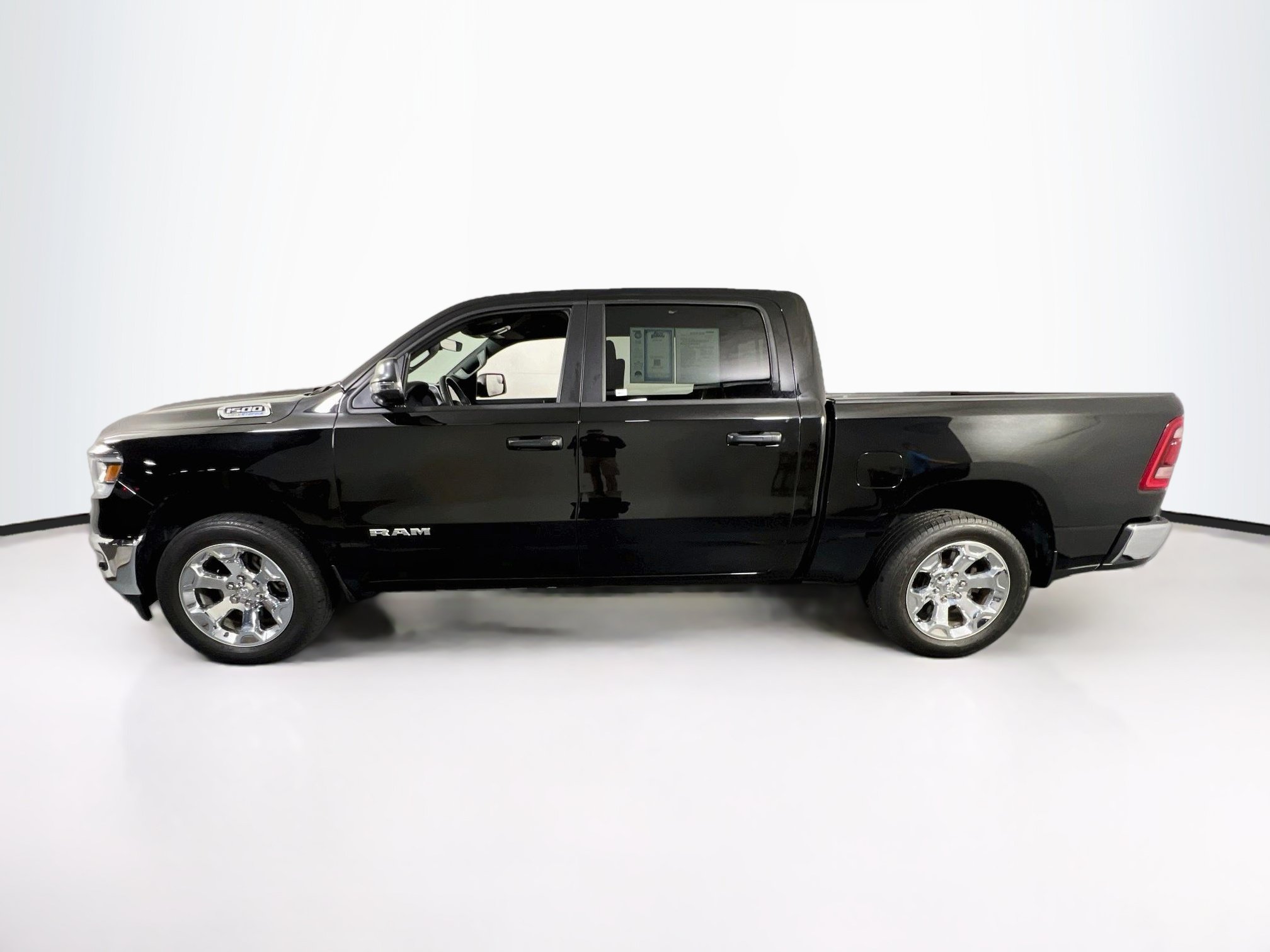 Used 2023 RAM 1500 Big Horn AWD/4WD image 8