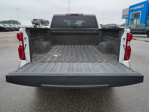 Used 2021 Chevrolet Silverado 1500 LT AWD/4WD image 14