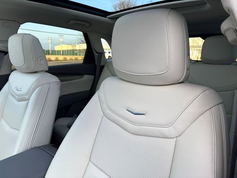 New 2026 Cadillac XT5 Premium Luxury w/ Driver Assist Package image 17