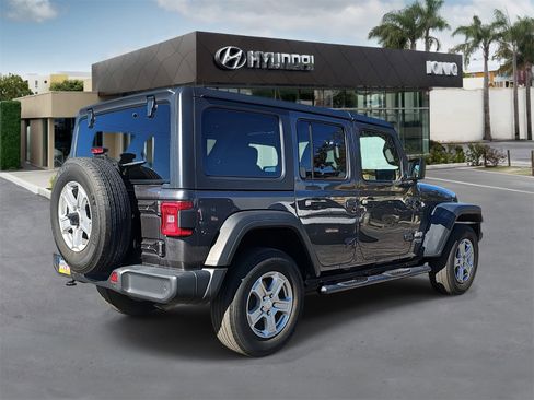 Used 2021 Jeep Wrangler Unlimited Sport image 3