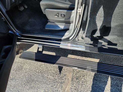 Used 2022 RAM 1500 Big Horn image 9