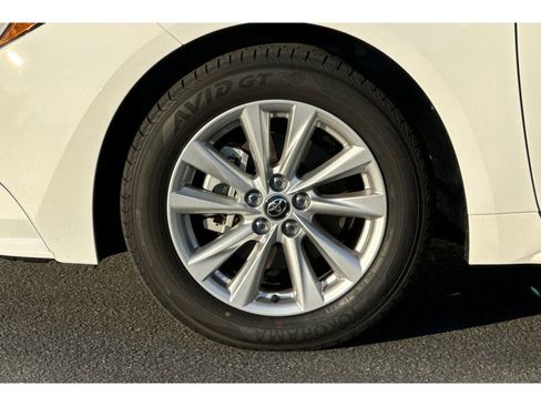 New 2026 Toyota Corolla LE image 30