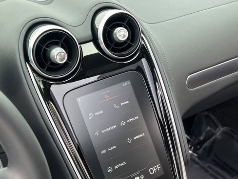 Used 2022 McLaren GT Base image 22