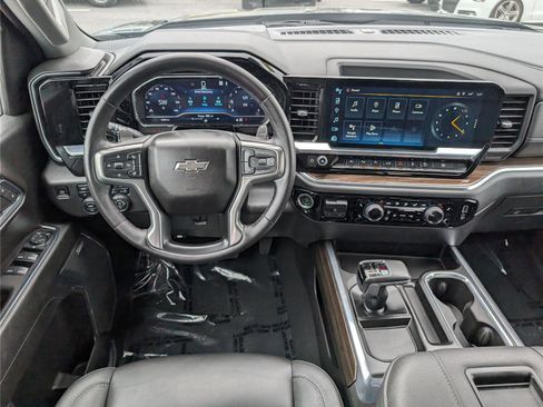 Used 2022 Chevrolet Silverado 1500 RST w/ RST All Star Premium Package AWD/4WD image 16