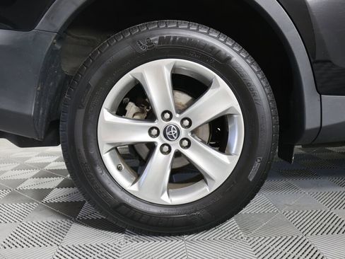 Used 2015 Toyota RAV4 XLE AWD/4WD image 7