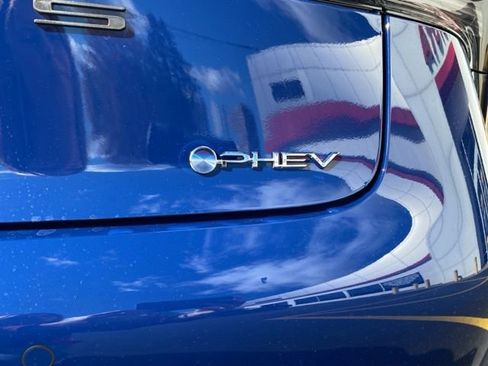 New 2026 Toyota Prius Plug-In Hybrid FWD image 15