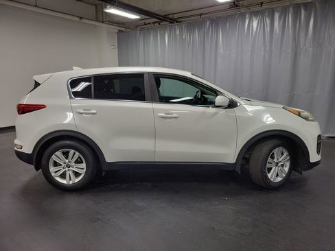 Used 2019 Kia Sportage LX image 10