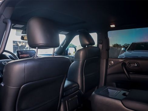 Used 2023 Nissan Armada SL w/ Midnight Edition Package image 22