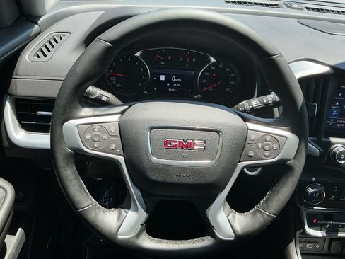 Used 2023 GMC Terrain SLT w/ Infotainment Package II AWD/4WD image 19