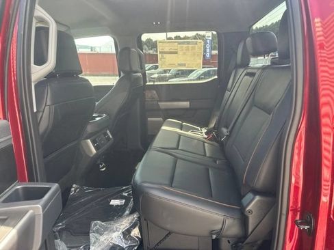 New 2026 Ford F250 Lariat w/ Black Appearance Package AWD/4WD image 28