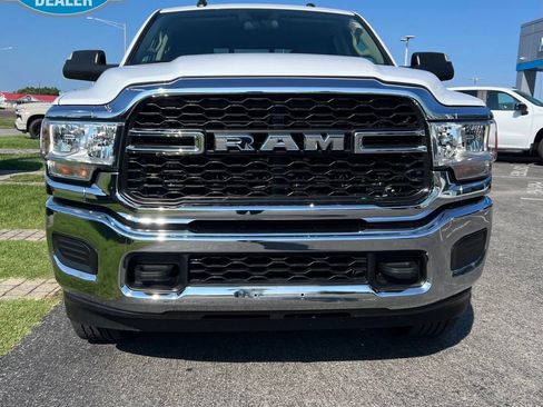Used 2020 RAM 2500 Tradesman AWD/4WD image 3
