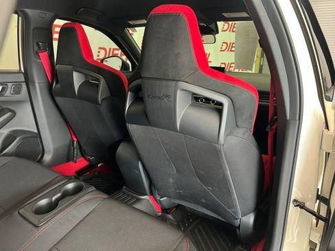 Used 2026 Honda Civic Type R image 11