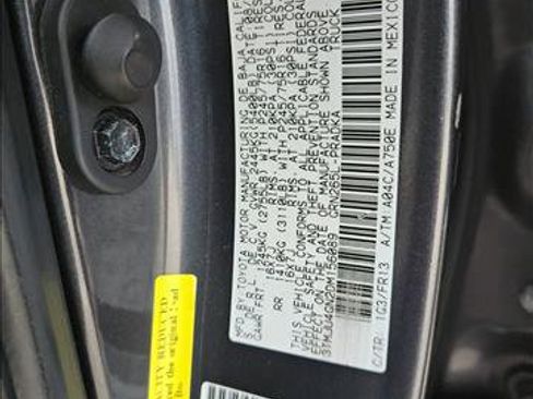 Used 2013 Toyota Tacoma PreRunner image 27