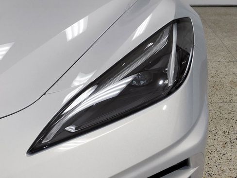 Used 2023 Chevrolet Corvette Stingray Premium Conv w/ 3LT image 17