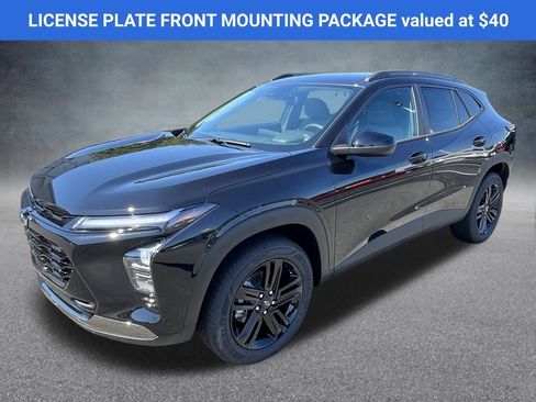 New 2026 Chevrolet Trax ACTIV w/ Driver Confidence Package FWD image 3