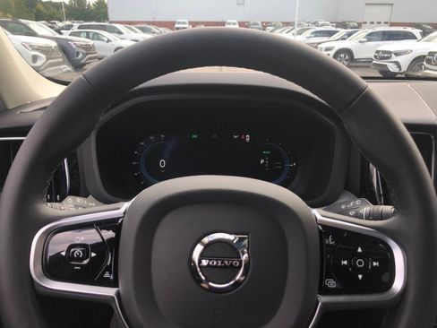 Used 2025 Volvo XC60 T8 Plus w/ Protection Package Premier image 19