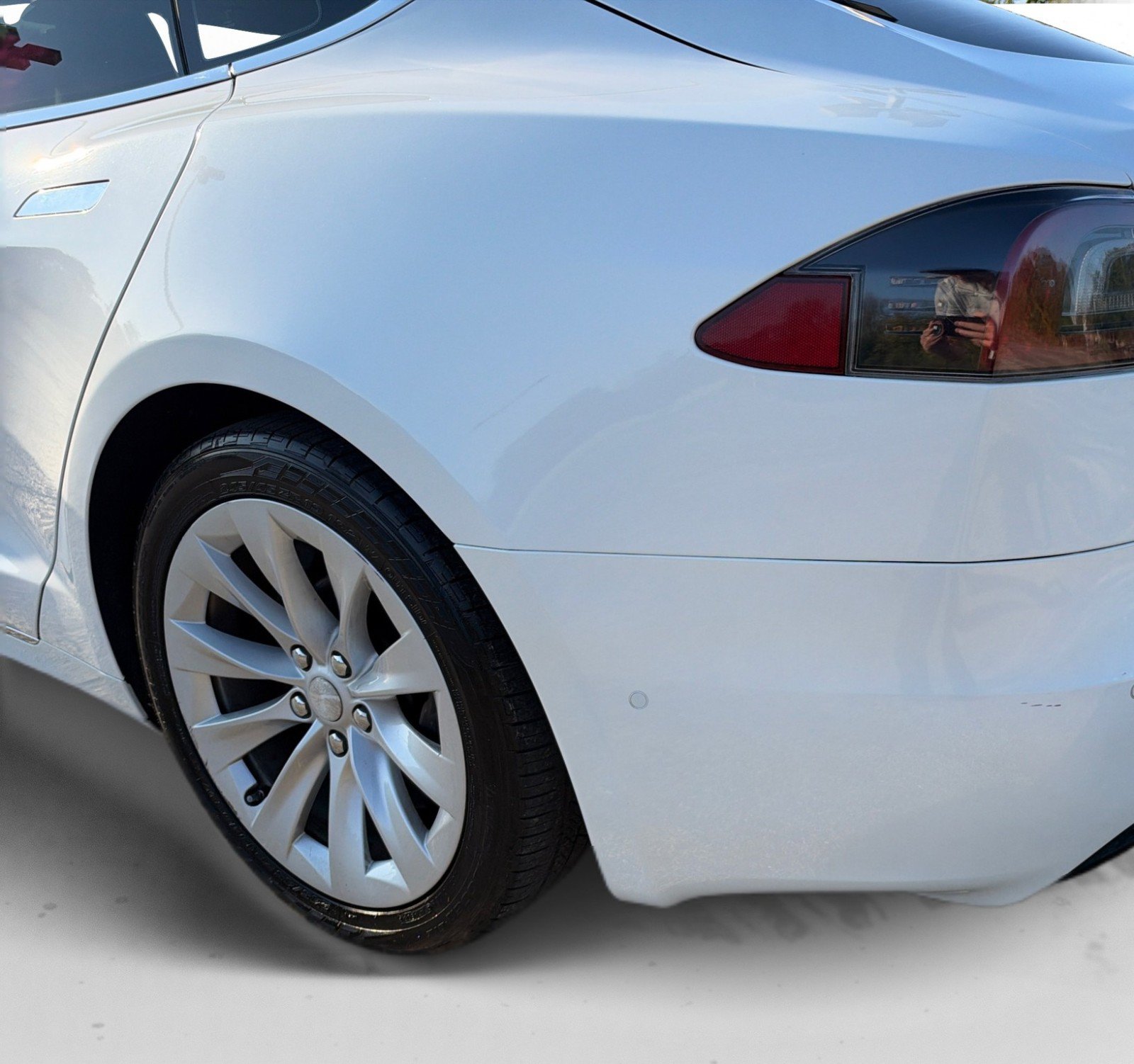 Used 2016 Tesla Model S 75D AWD/4WD image 8