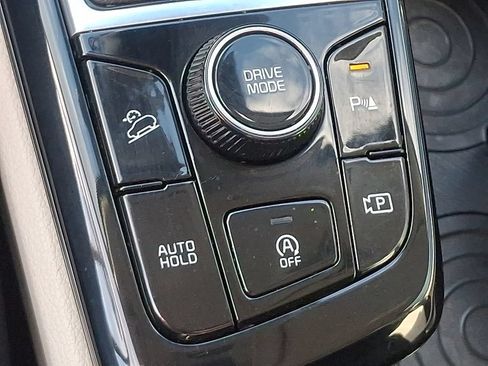 Used 2025 Kia Sportage EX FWD image 26