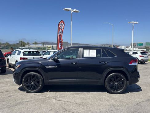 Used 2023 Volkswagen Atlas Cross Sport SE w/ Black Wheel Package FWD image 2