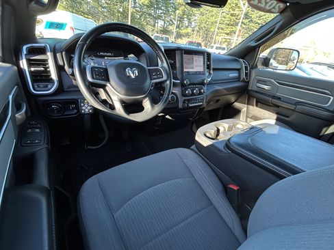 Used 2022 RAM 2500 Big Horn w/ Level C Equiment Group image 22