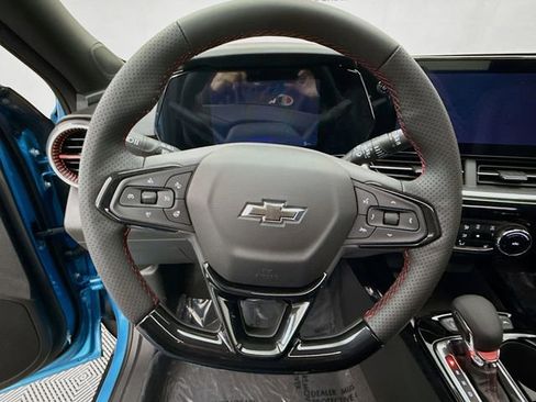 New 2026 Chevrolet Trax RS w/ Sunroof Package image 14