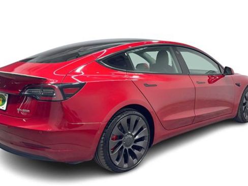 Used 2021 Tesla Model 3 Performance image 2