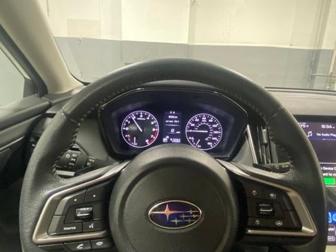 Used 2022 Subaru Outback Premium AWD/4WD image 15