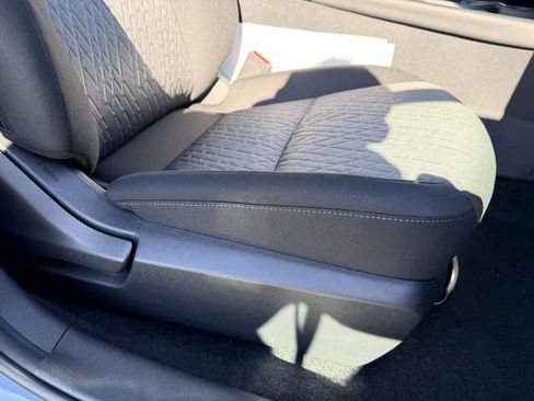 New 2026 Nissan Sentra SV w/ SV Convenience Package FWD image 9