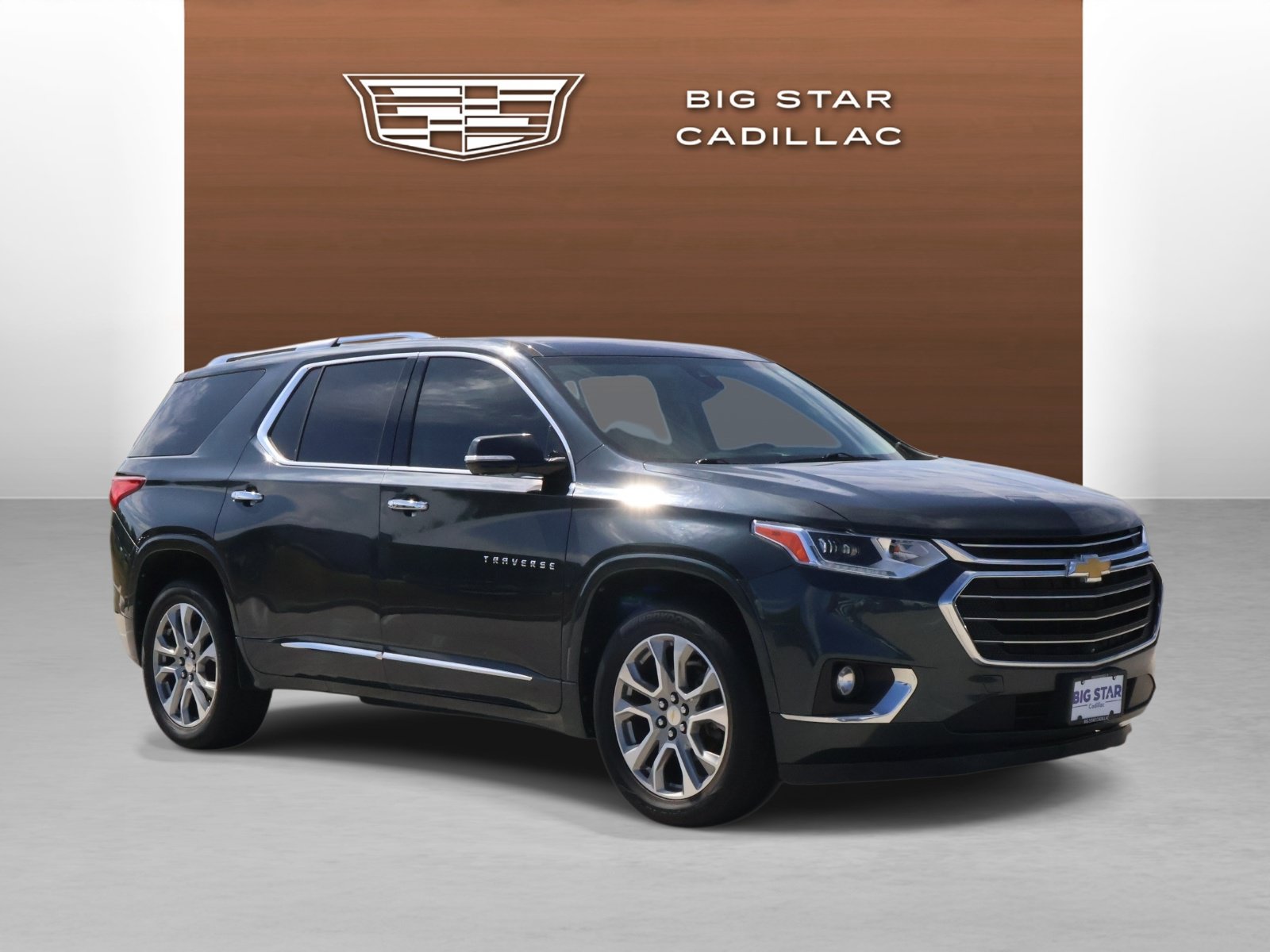 Used 2020 Chevrolet Traverse Premier FWD image 7
