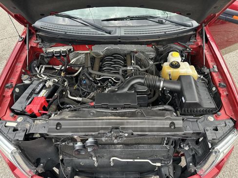 Used 2014 Ford F150 Lariat w/ Equipment Group 501A Mid AWD/4WD image 10
