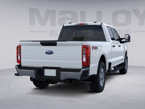 New 2026 Ford F250 XLT w/ FX4 Off-Road Package AWD/4WD image 8