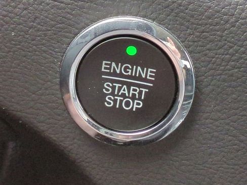 Used 2023 Ford Edge SEL w/ Sport Appearance Package image 27