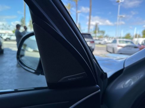 Used 2024 BMW X3 sDrive30i w/ Premium Package RWD image 6