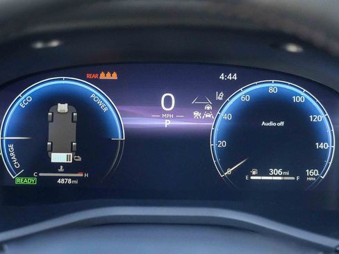 Used 2026 Toyota Camry XLE FWD image 23