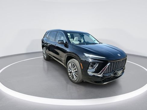 New 2026 Buick Enclave Avenir w/ Super Cruise Package image 2