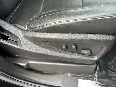 Used 2017 Chevrolet Silverado 1500 LTZ Z71 w/ Midnight Edition image 16