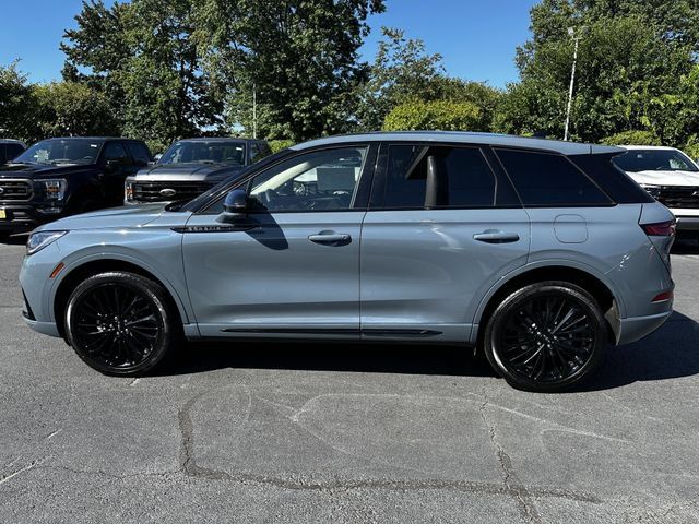 Certified 2023 Lincoln Corsair AWD w/ Equipment Group 101A image 8