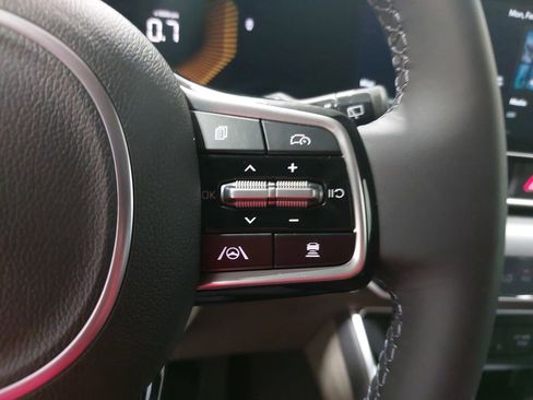 New 2026 Kia Carnival EX FWD image 20