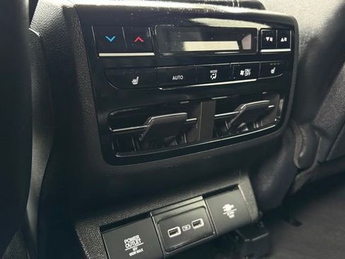 Used 2023 Acura MDX SH-AWD w/ Advance Package image 19