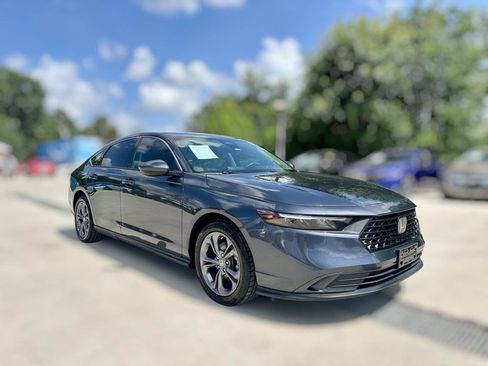 Used 2024 Honda Accord EX image 10