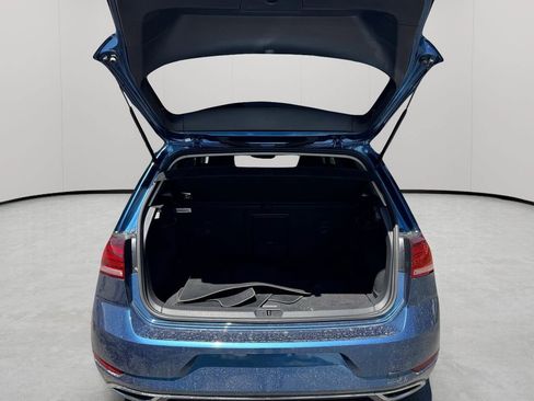 Used 2021 Volkswagen Golf 4-Door FWD image 18