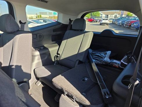 New 2026 Hyundai Ioniq 9 SE AWD/4WD image 17