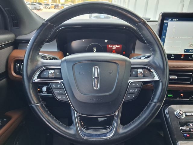 Used 2023 Lincoln Nautilus Reserve AWD/4WD image 15