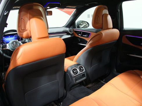 Certified 2025 Mercedes-Benz C 300 4MATIC Sedan image 27
