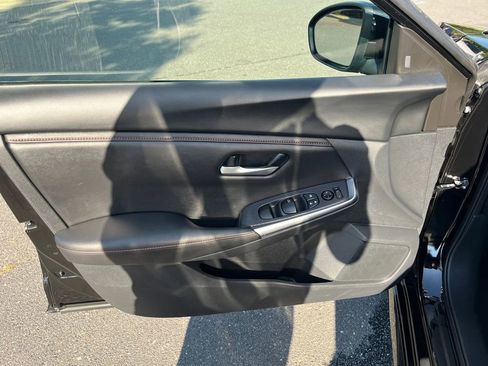 Used 2024 Nissan Sentra SR image 10