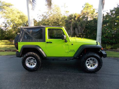 Used 2013 Jeep Wrangler Sport image 9