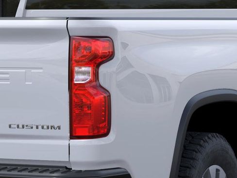 New 2026 Chevrolet Silverado 2500 Custom w/ Custom Value Package AWD/4WD image 11